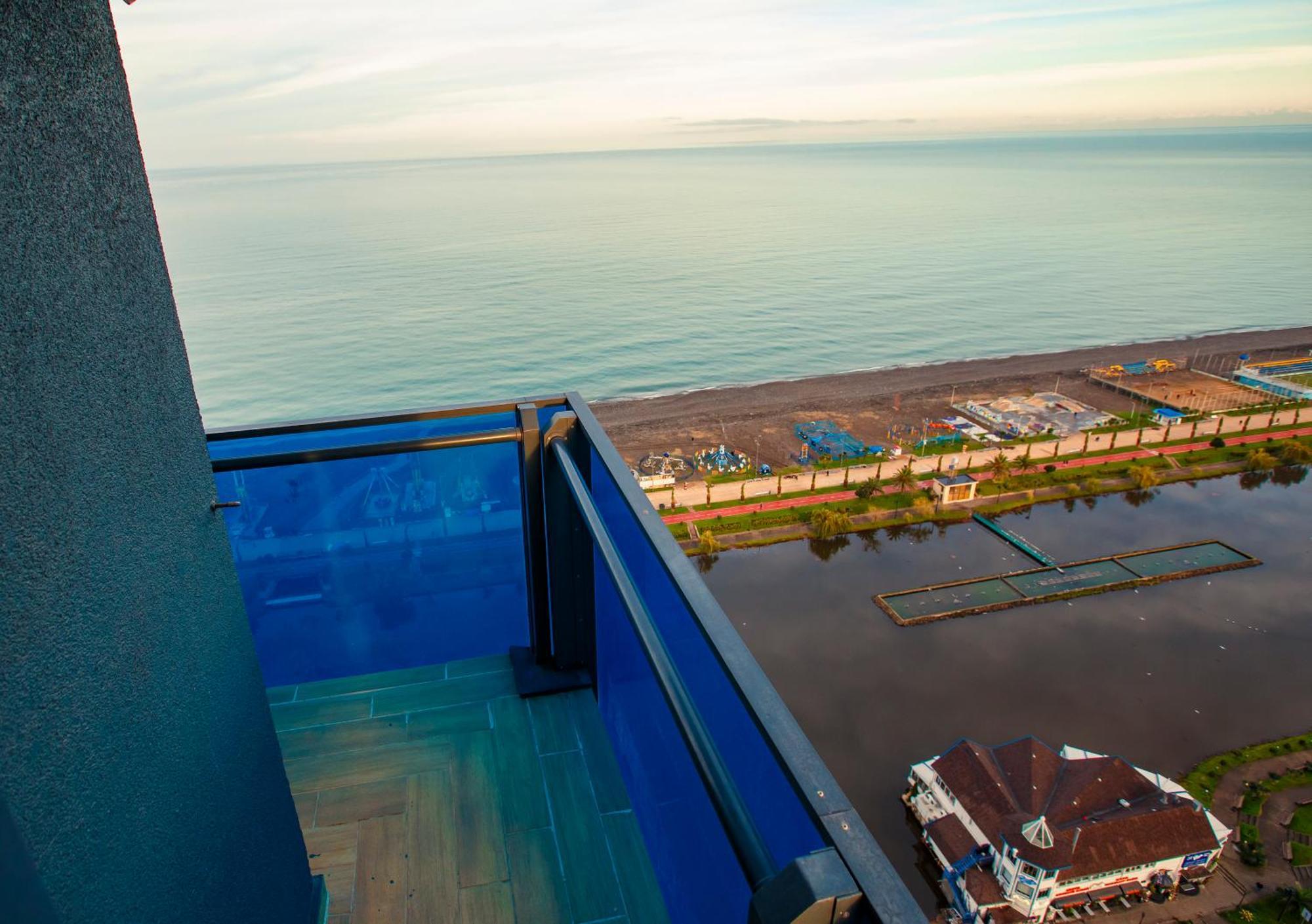 Panorama Orbi Beach Resort Center Suite Batumi Exterior photo