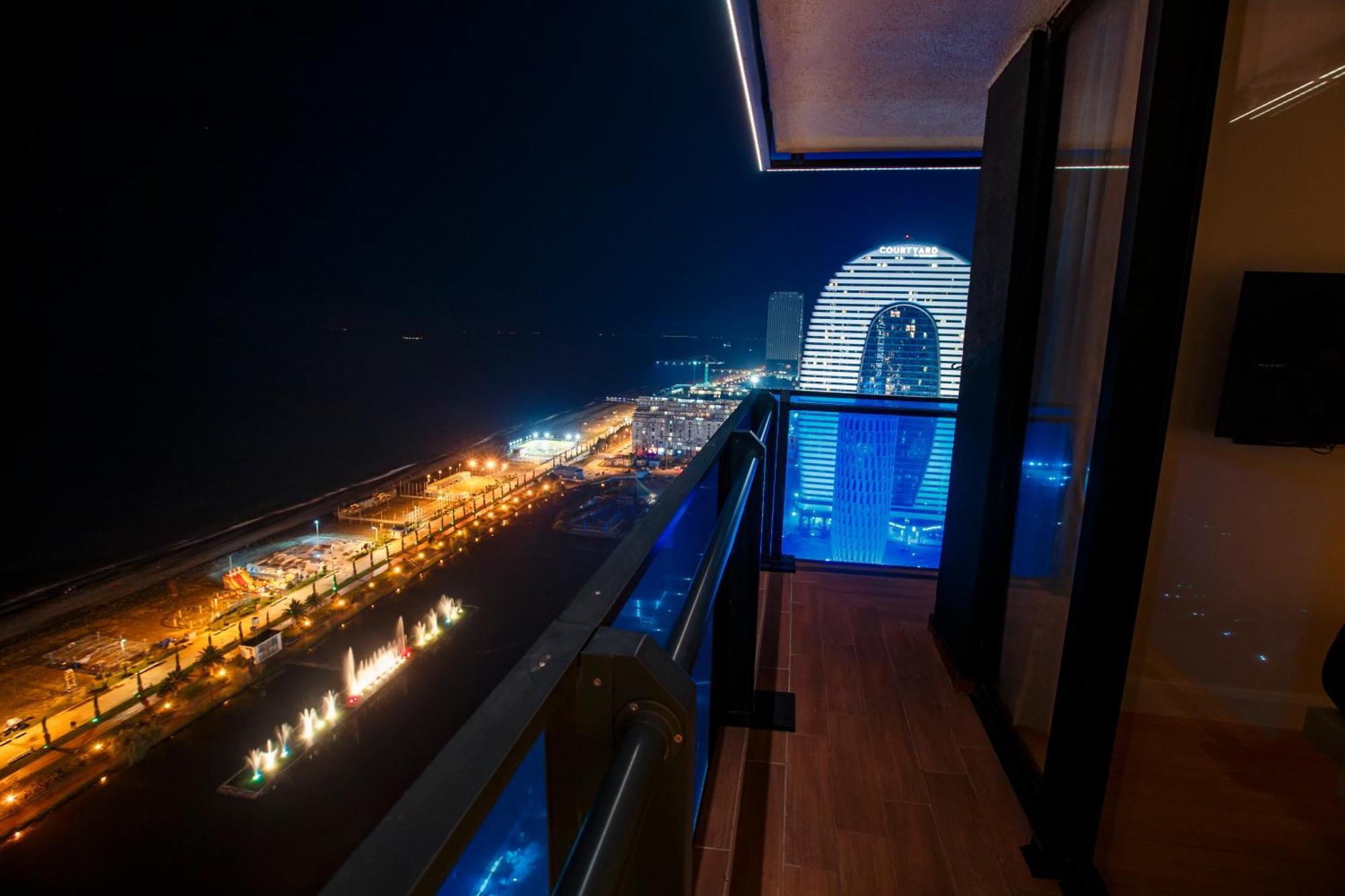 Panorama Orbi Beach Resort Center Suite Batumi Exterior photo