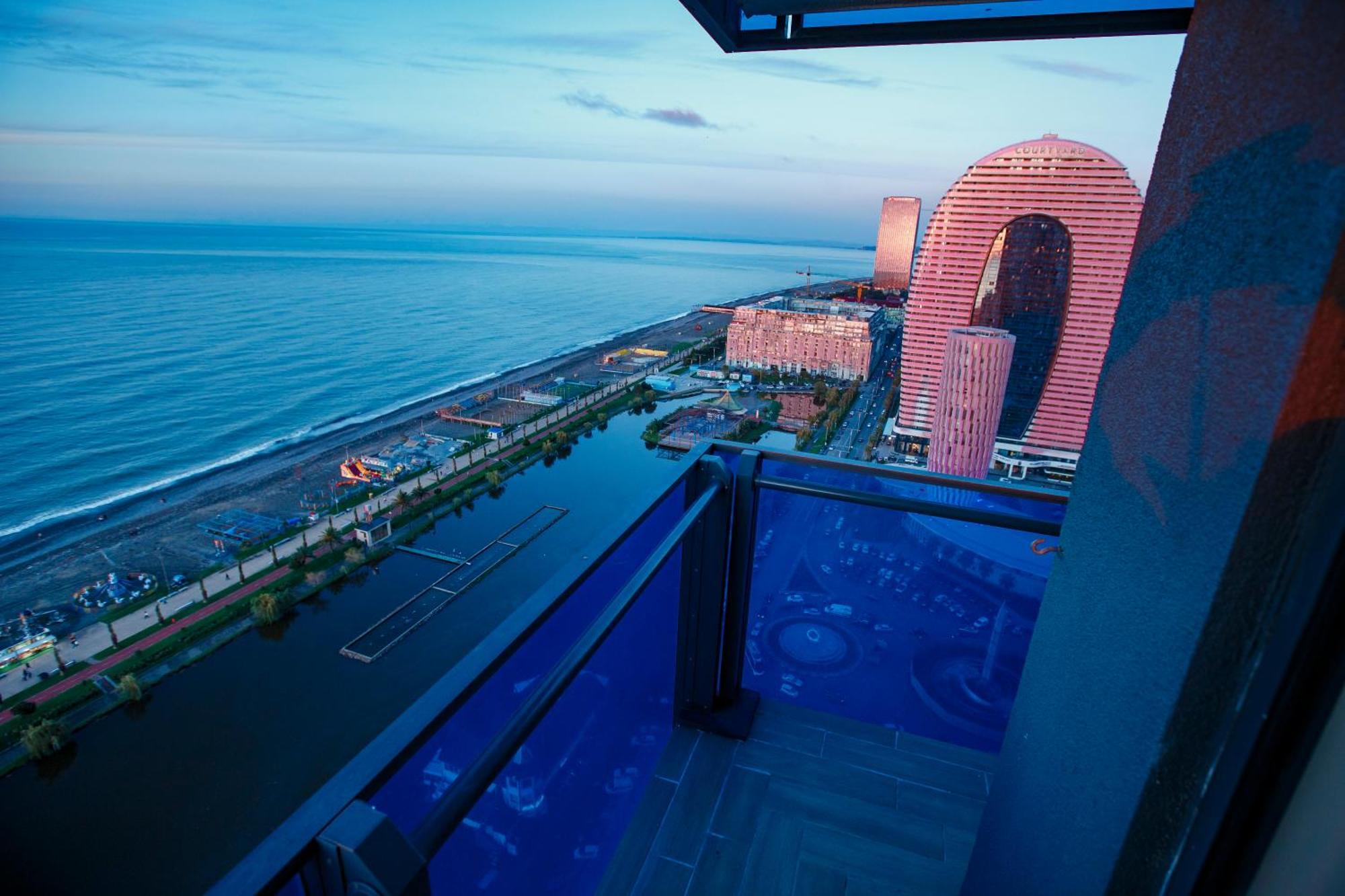 Panorama Orbi Beach Resort Center Suite Batumi Exterior photo